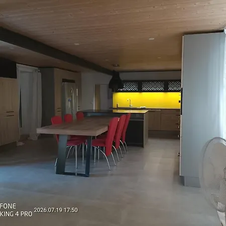 Maison De Maitre Avec Parc Prive 20 Min Du Futuroscope Charrais